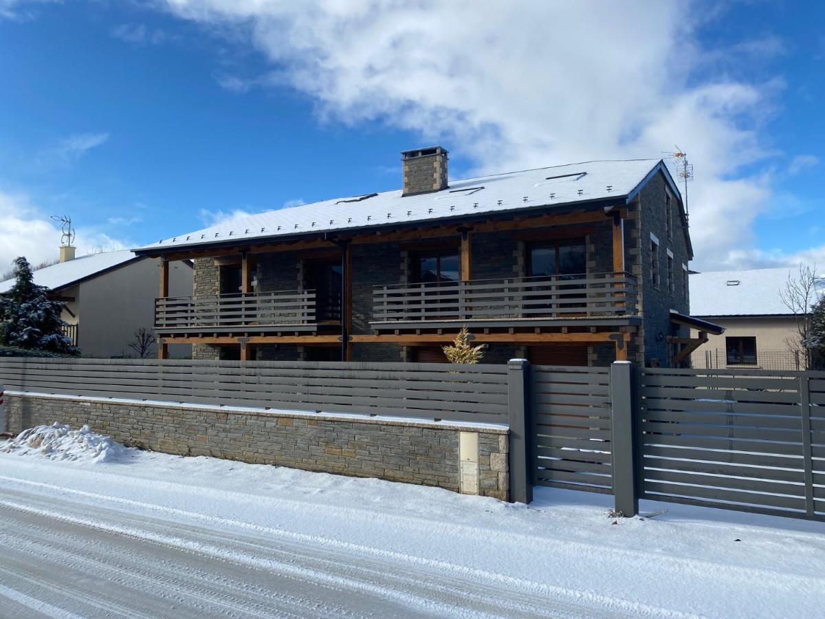Maison Cerdagne Bourg-Madame Exterior photo